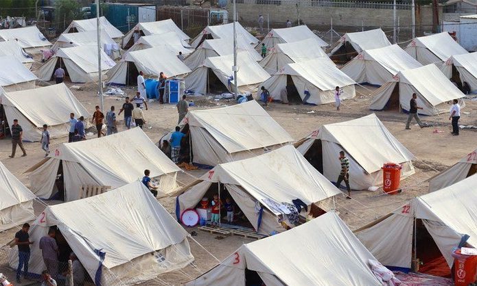 الهجرة: إغلاق 60 مخيماً للنازحين